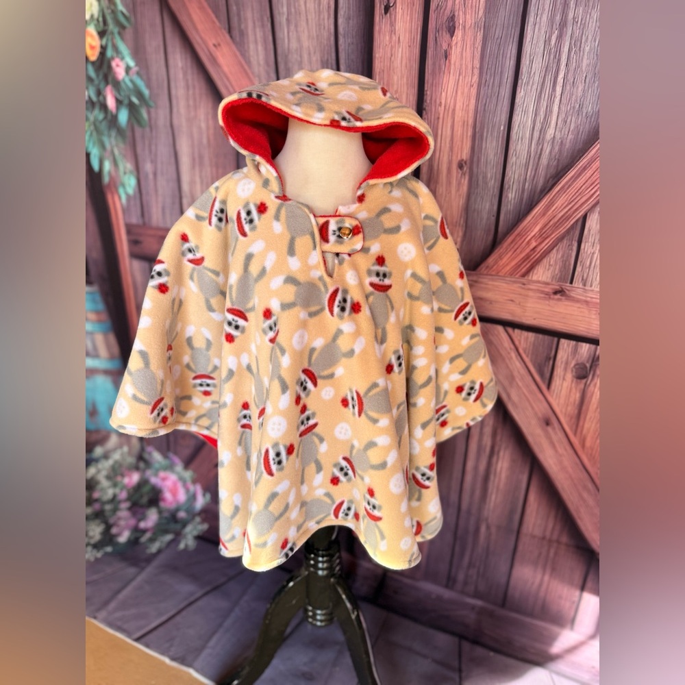 Adorable Hooded Car Seat Poncho